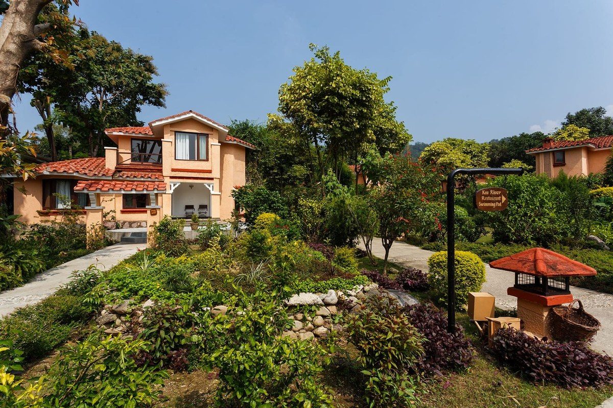 THE RIVERVIEW RETREAT