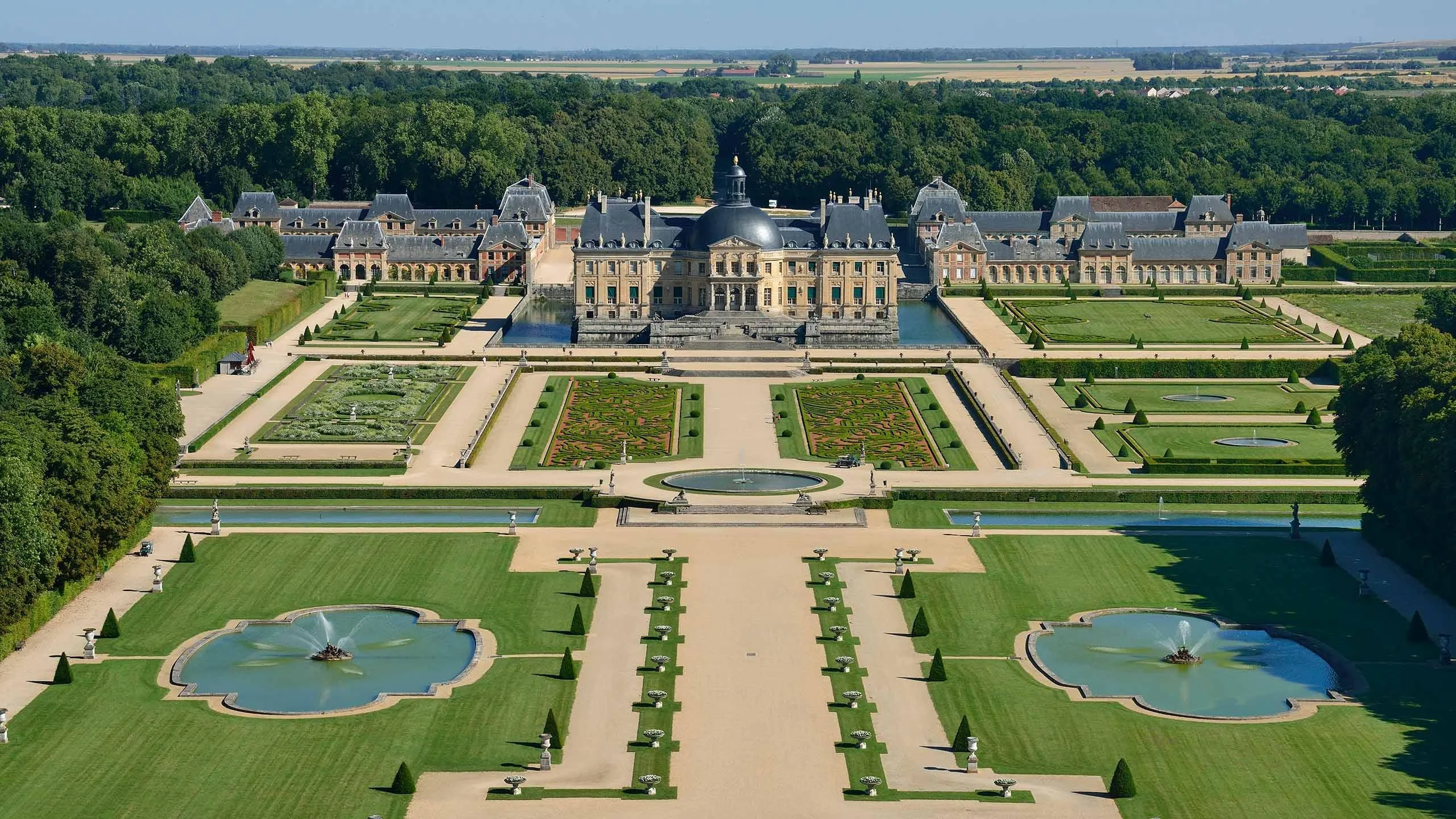 CHÂTEAU DE VAUX-LE-VICOMTE